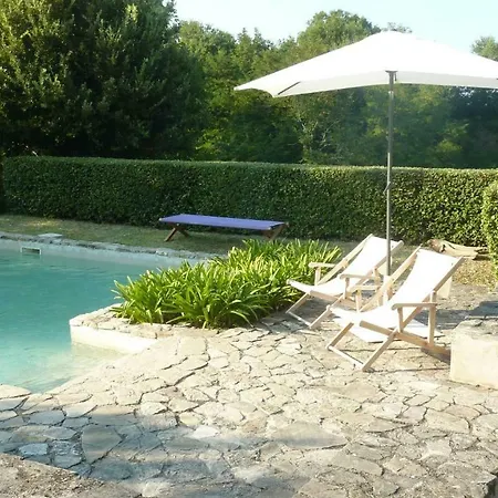 Casale Oliva In A Landscape Of Oaks, Olive E Cherry Trees * Santa Vittoria in Matenano