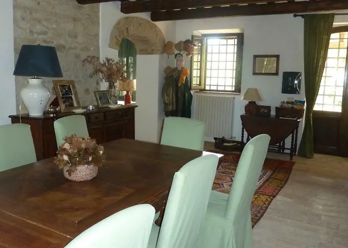 Casale Oliva In A Landscape Of Oaks, Olive E Cherry Trees Villa *